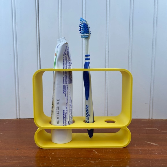 Toothbrush Toothpaste Holder, Manual Toothbrush Holder - Picture 1 of 8